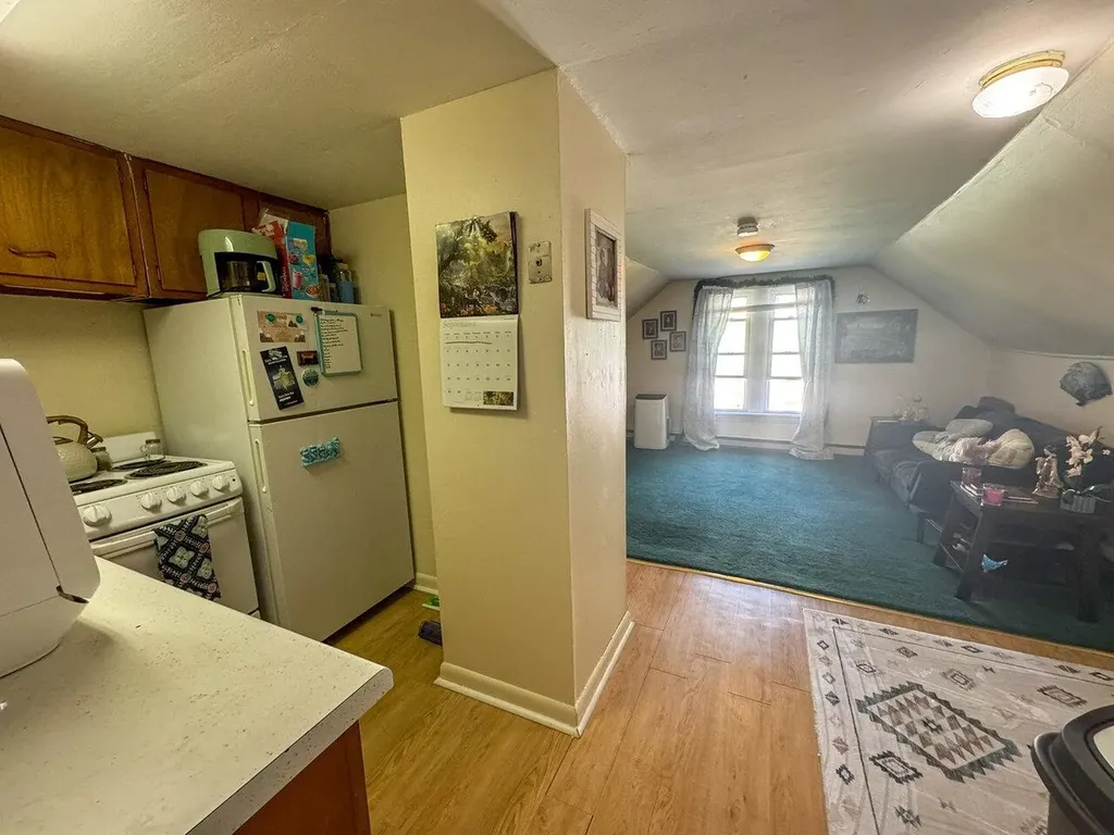 28 Prospect Street Essex Junction VT 05452
