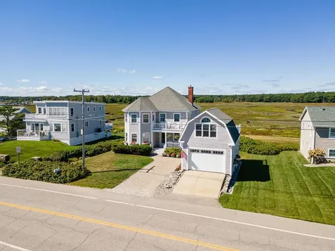 1643 Ocean Boulevard Rye NH 03870