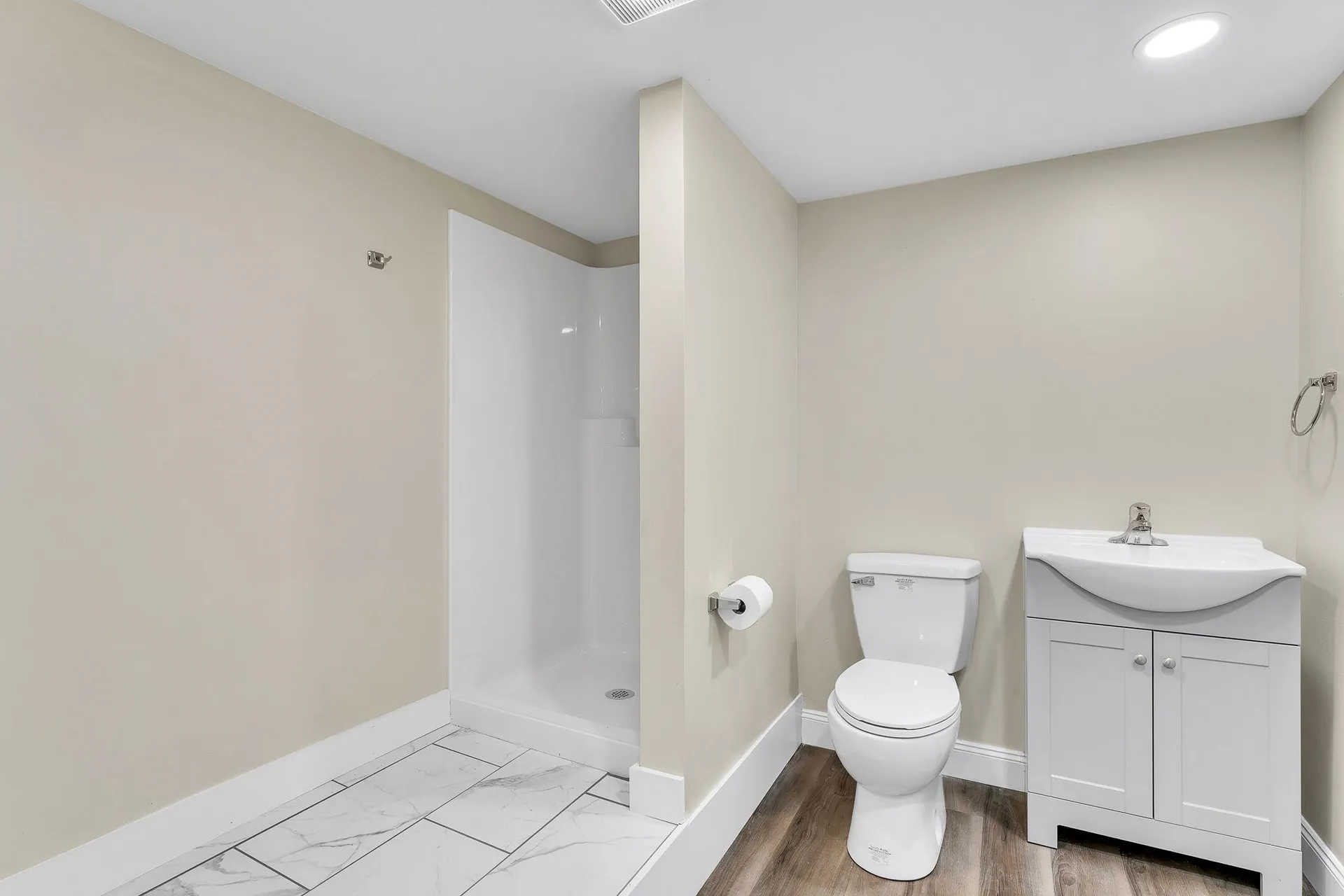 73 Richardson Road Orange VT 05641