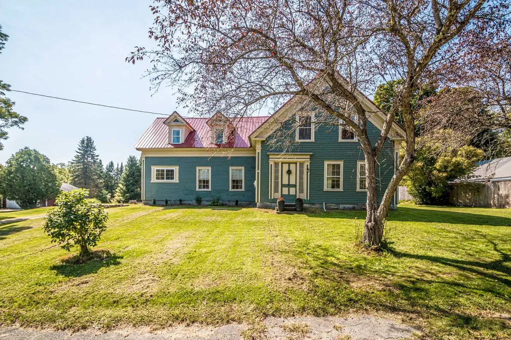 46 South Lunenburg Road Lunenburg VT 05906