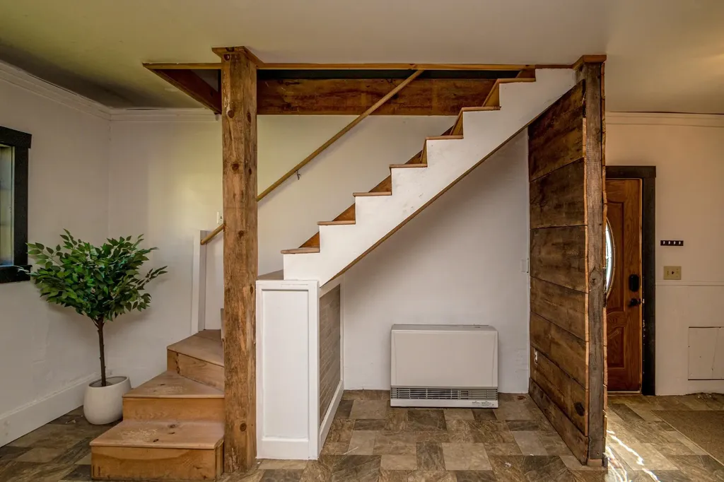 46 South Lunenburg Road Lunenburg VT 05906