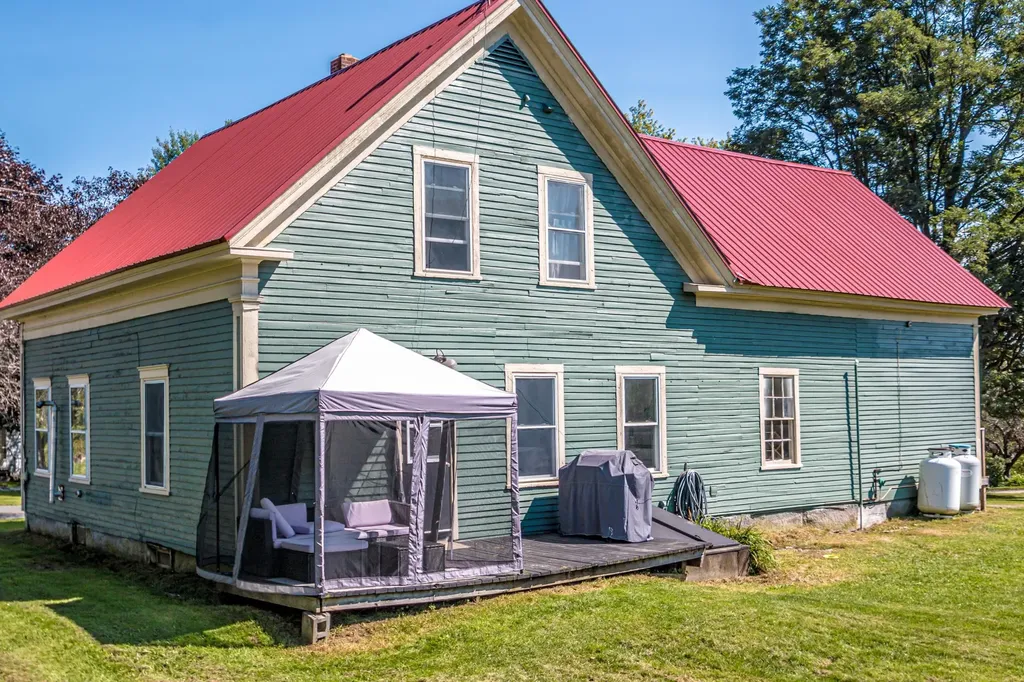 46 South Lunenburg Road Lunenburg VT 05906