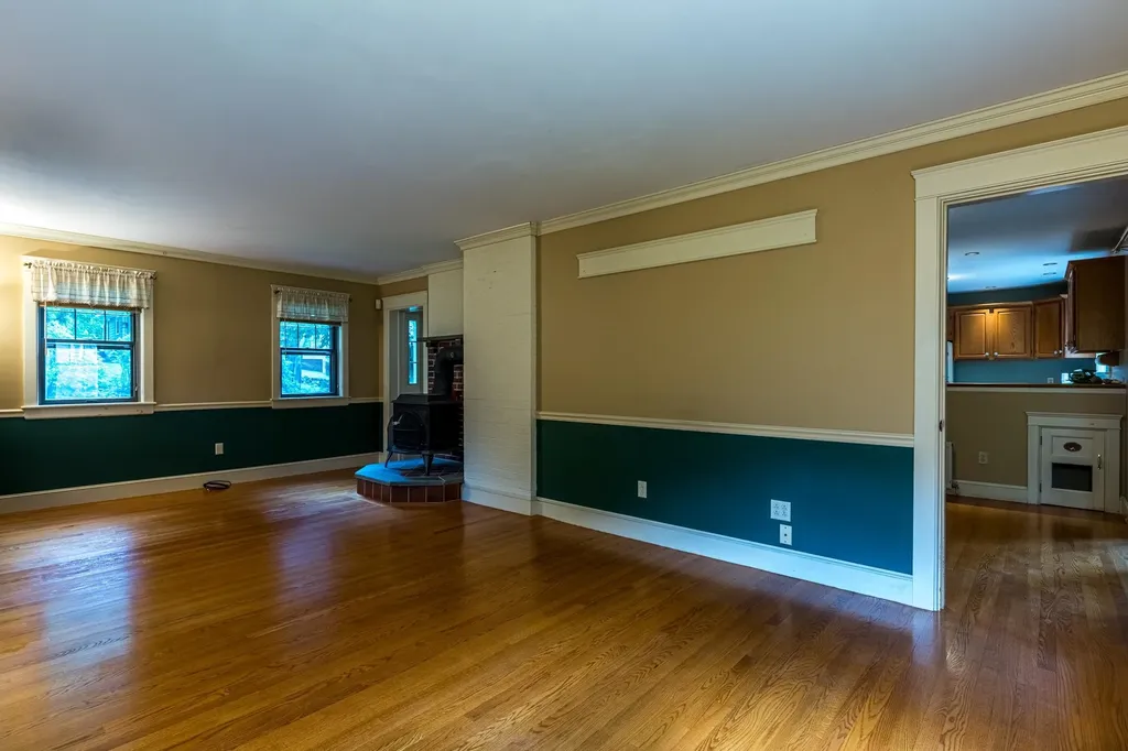 5 Jenkins Avenue Portsmouth NH 03801