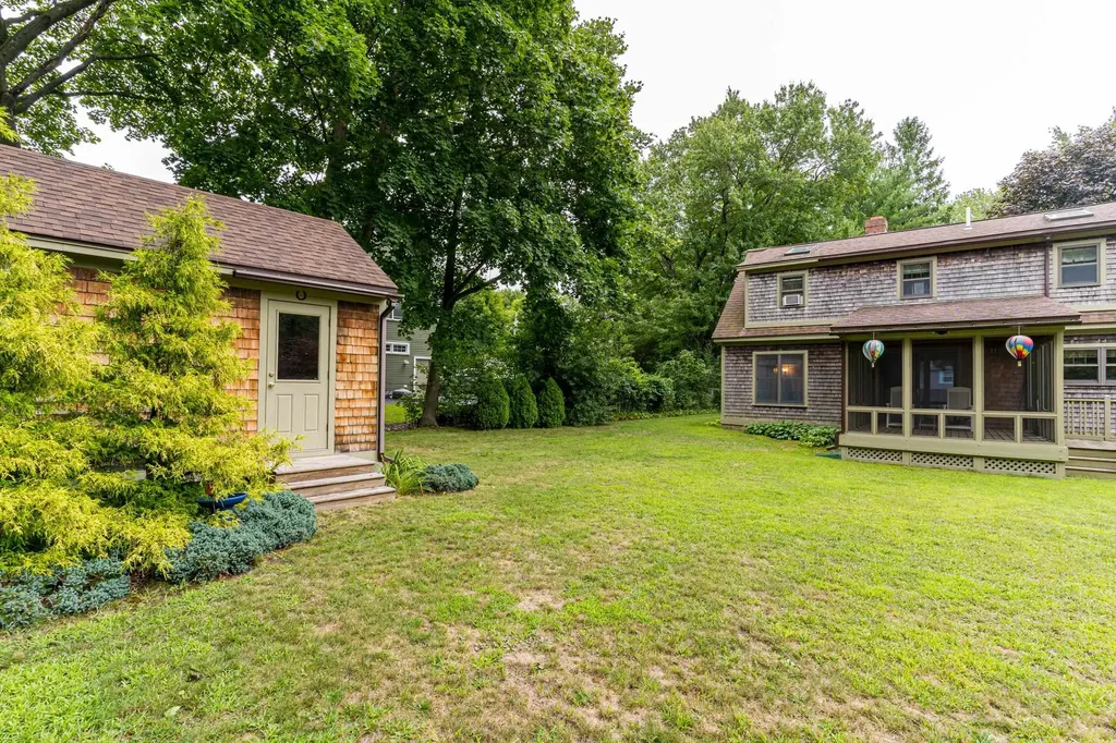 5 Jenkins Avenue Portsmouth NH 03801