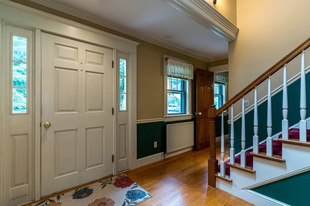 5 Jenkins Avenue Portsmouth NH 03801