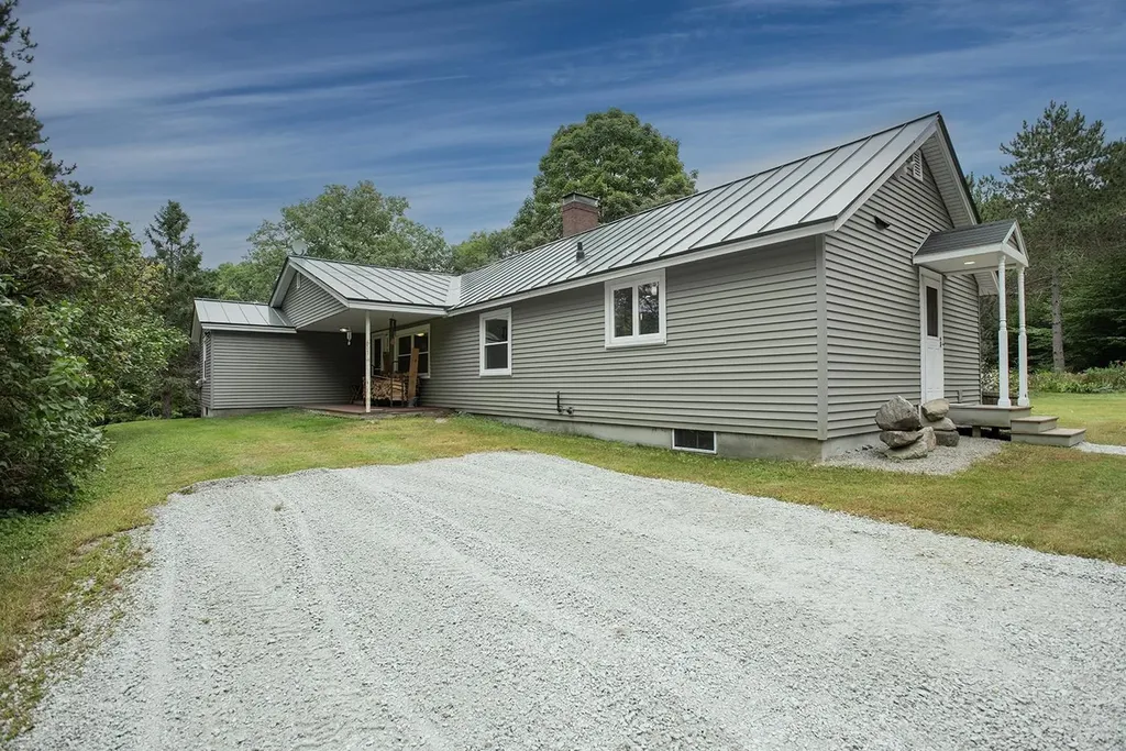 182 Reservoir Road Deering NH 03244