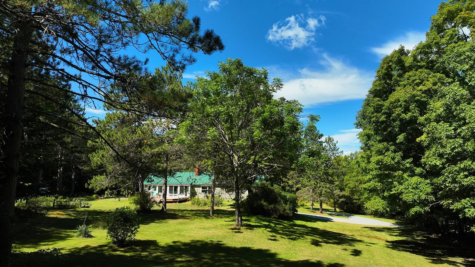 182 Reservoir Road Deering NH 03244