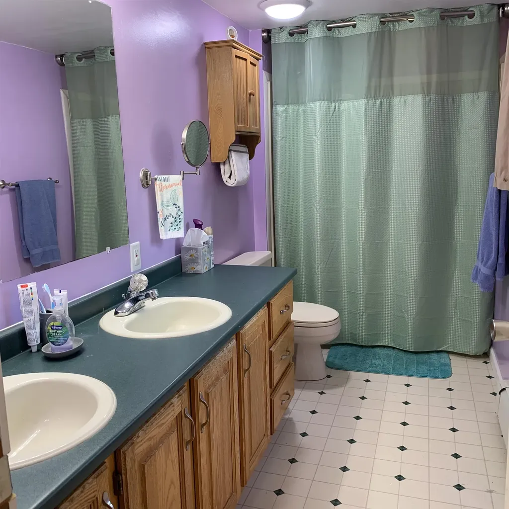 17 Davis Boulevard Rochester NH 03868