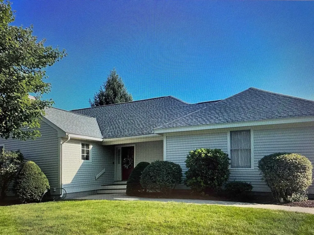 9 St. Andrews Drive Bedford NH 03110