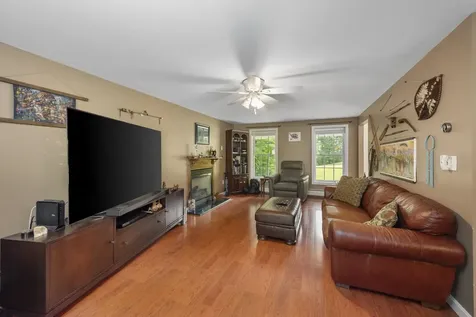 35 Westwood Drive Tilton NH 03276