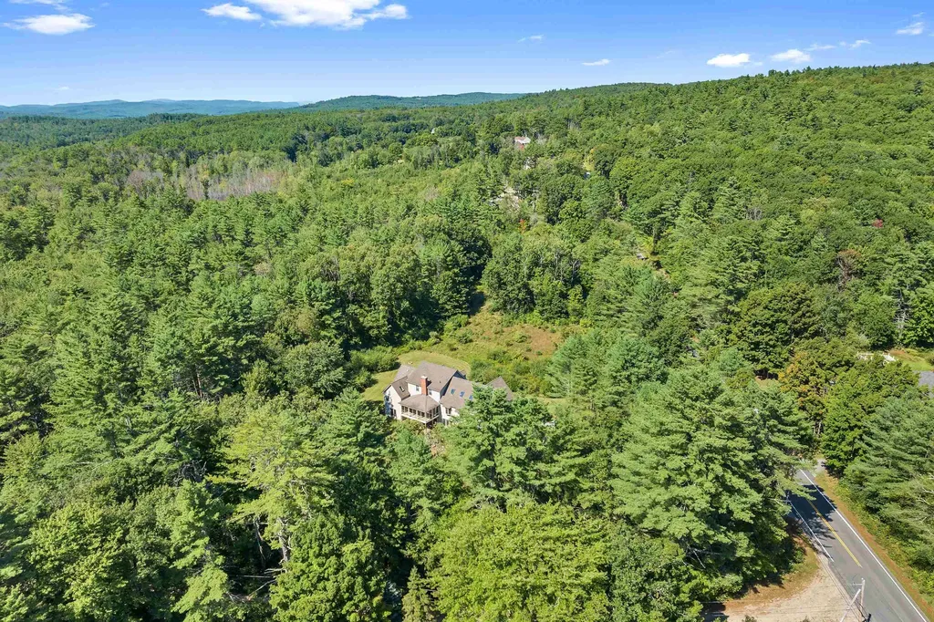 532 Northwest Road Canterbury NH 03224