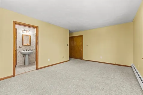 422 Center Road Middlesex VT 05602