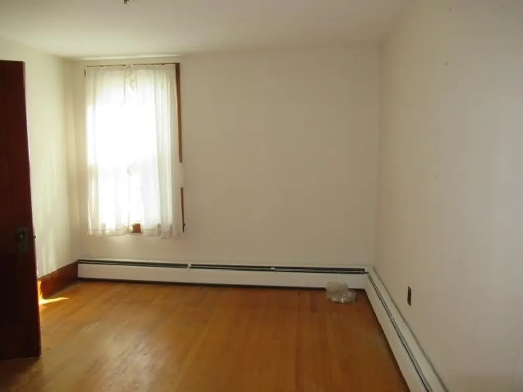 22 Tunnel Street Readsboro VT 05350