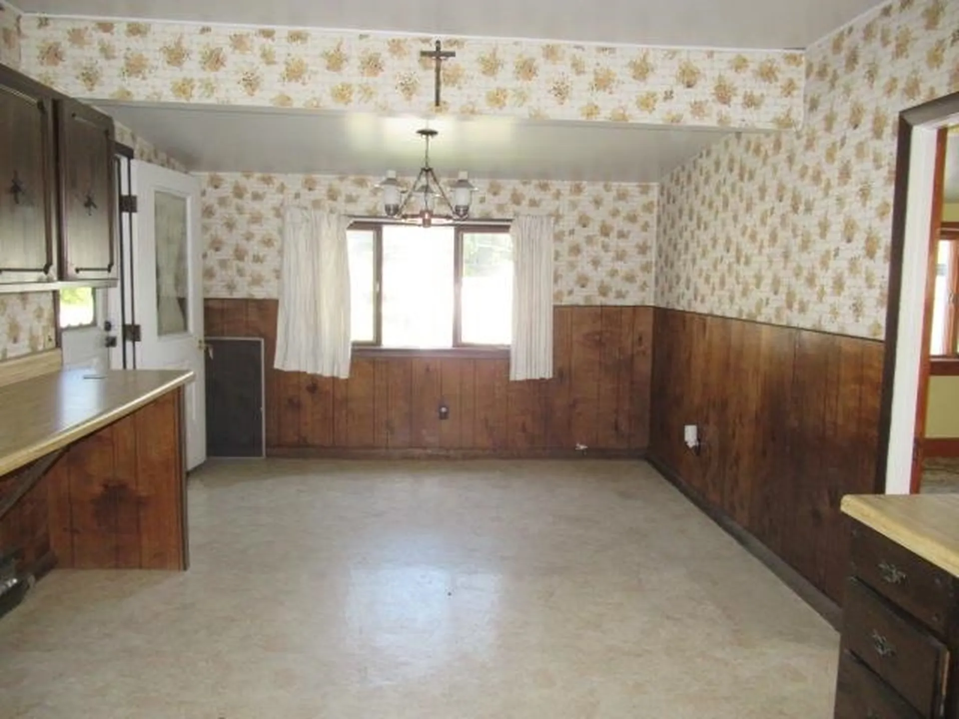 22 Tunnel Street Readsboro VT 05350