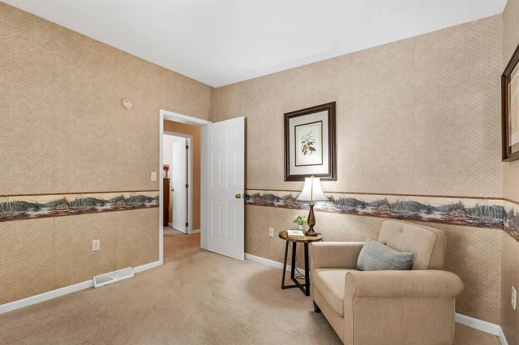 14 Moultrie Drive Wolfeboro NH 03894