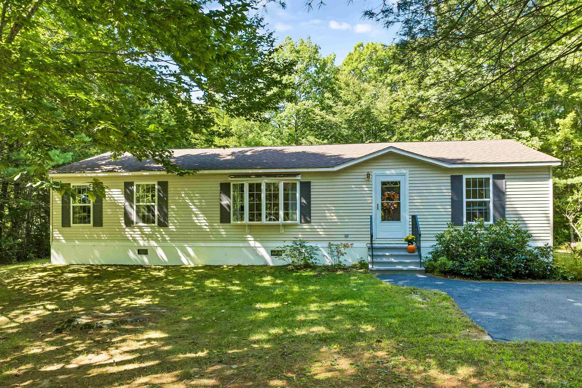 14 Moultrie Drive Wolfeboro NH 03894