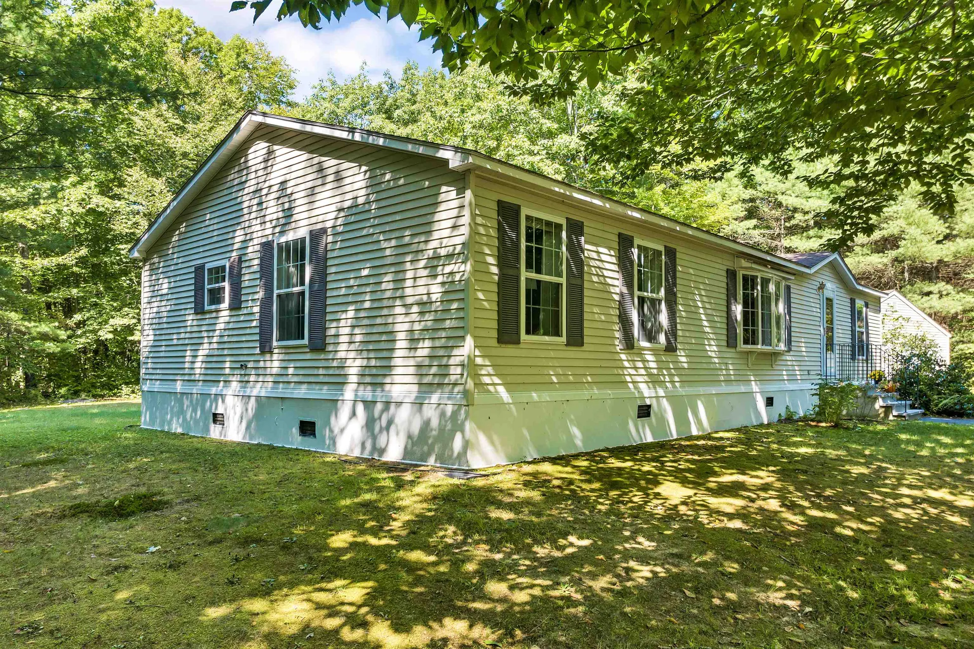 14 Moultrie Drive Wolfeboro NH 03894