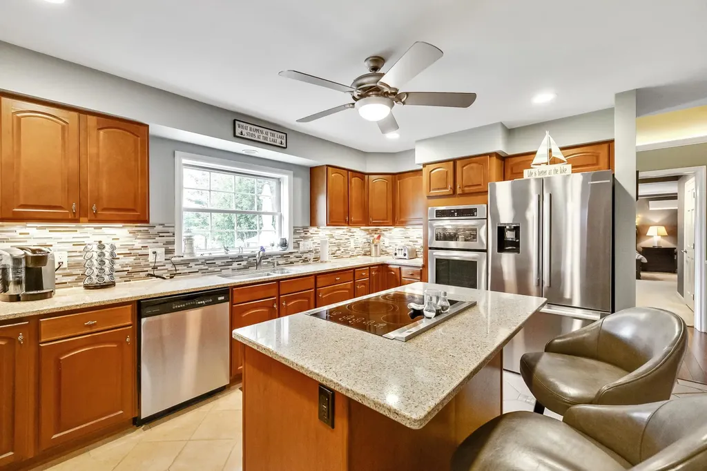 163 Lakefront Lane Barton VT 05822