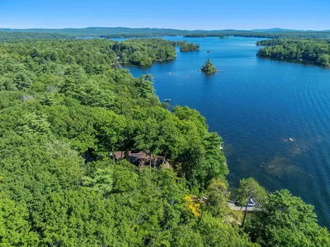 80 Lunt Road Moultonborough NH 03254