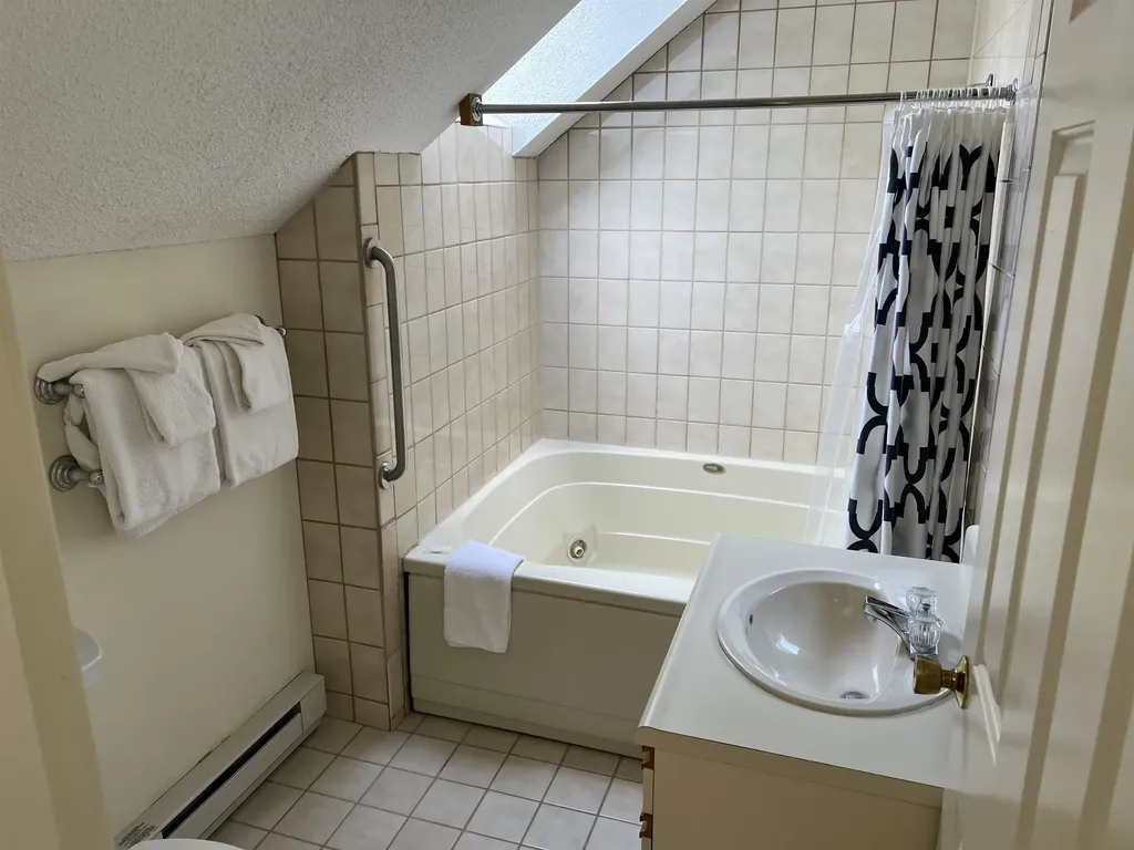 9 Mount Sun Way Waterville Valley NH 03215