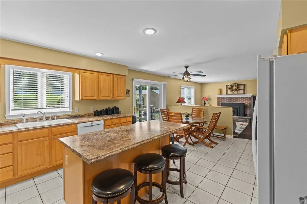 7 Whitcomb Meadows Lane Essex VT 05452
