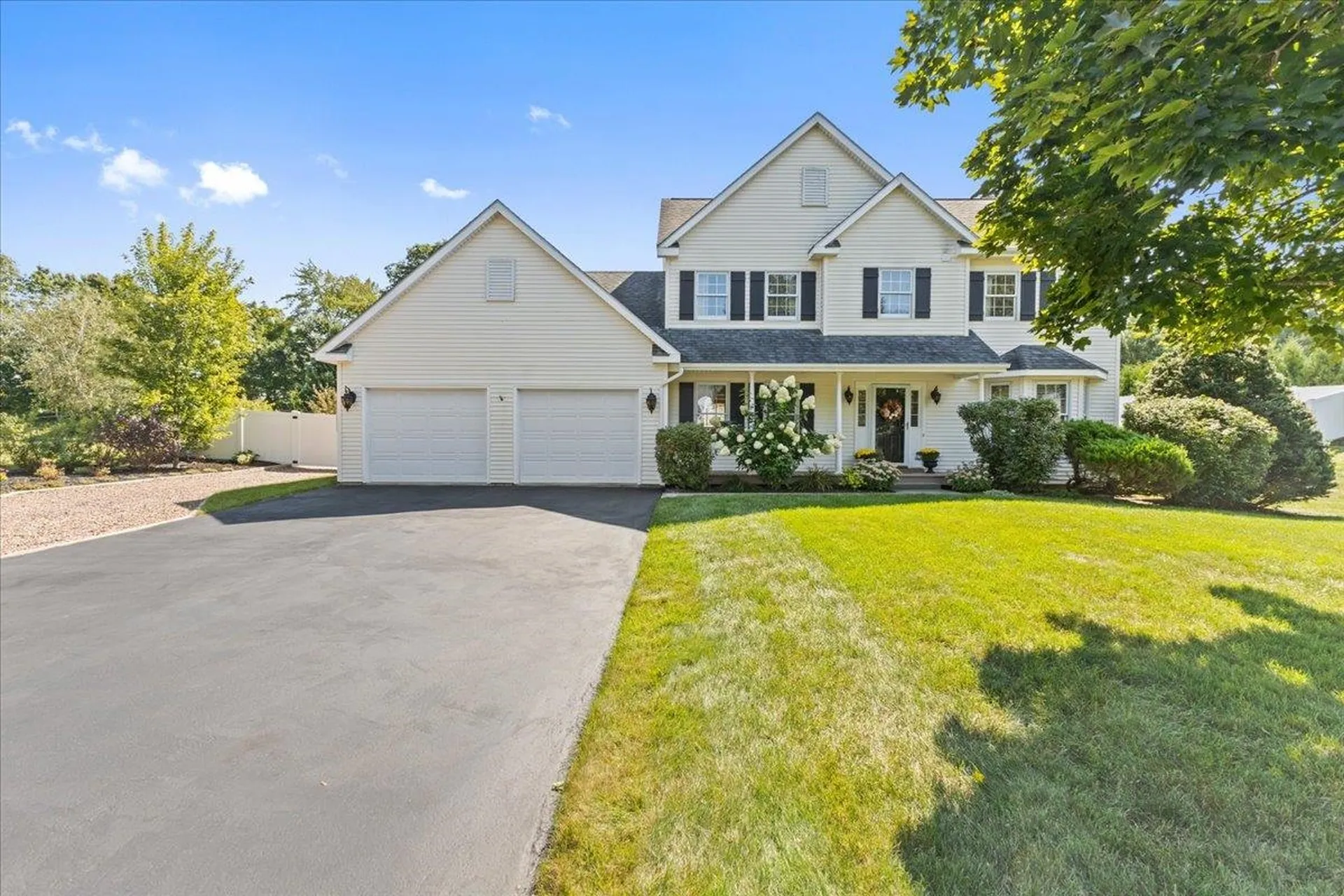 7 Whitcomb Meadows Lane Essex VT 05452