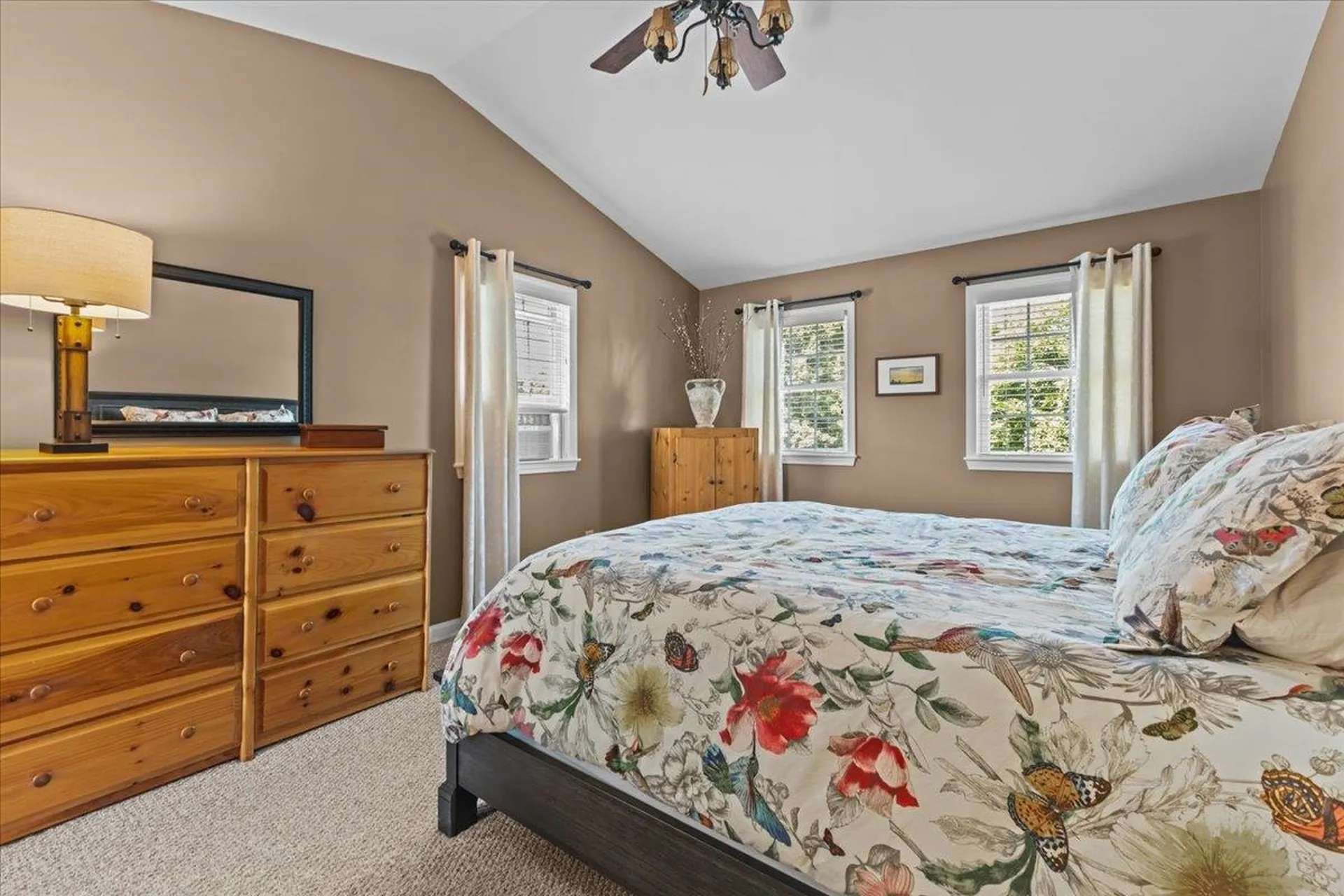 7 Whitcomb Meadows Lane Essex VT 05452