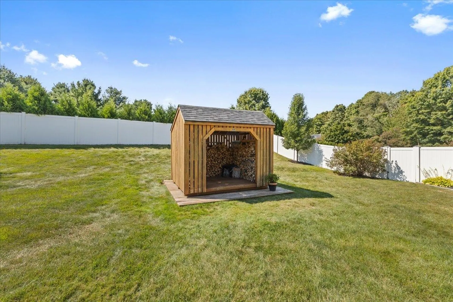 7 Whitcomb Meadows Lane Essex VT 05452