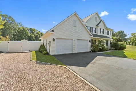7 Whitcomb Meadows Lane Essex VT 05452