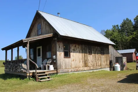 1472 Bible Hill Road St. Johnsbury VT 05819