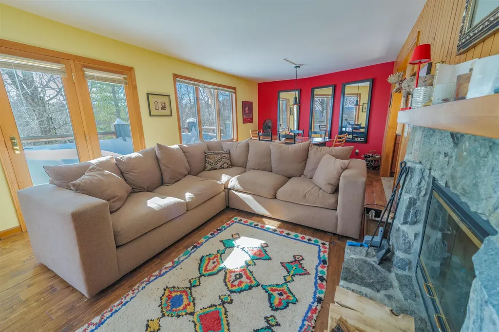 11 Dutchman Lane Wilmington VT 05363