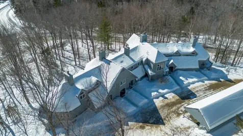 11 Dutchman Lane Wilmington VT 05363