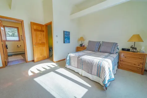 11 Dutchman Lane Wilmington VT 05363