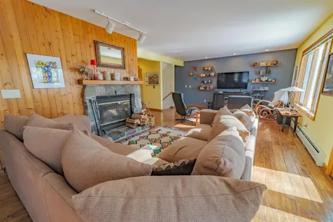 11 Dutchman Lane Wilmington VT 05363