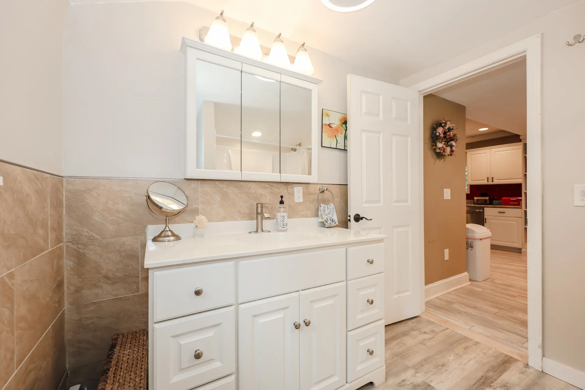 3 Viau Road Windham NH 03087