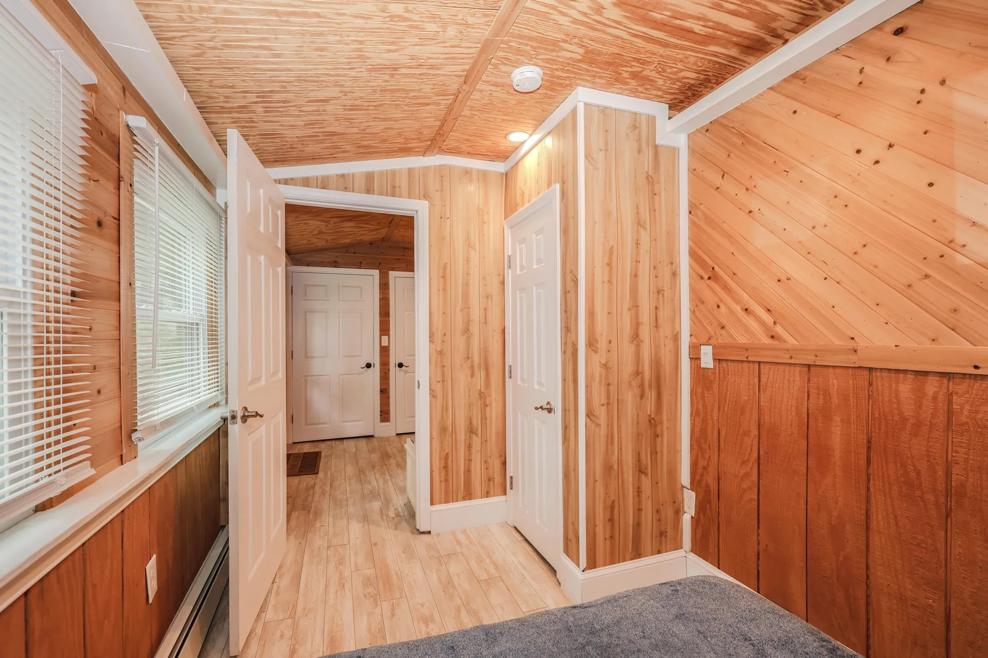 3 Viau Road Windham NH 03087