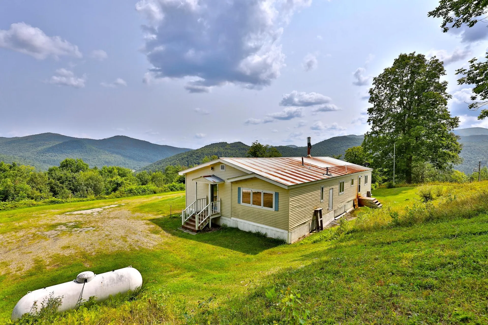 572 Clay Hill Road Rochester VT 05767