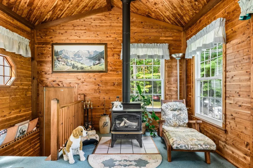 540 Route 103 Sunapee NH 03782