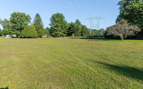 84 Valley Road Walpole NH 03608