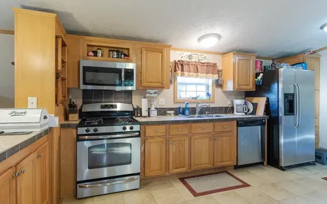 84 Valley Road Walpole NH 03608