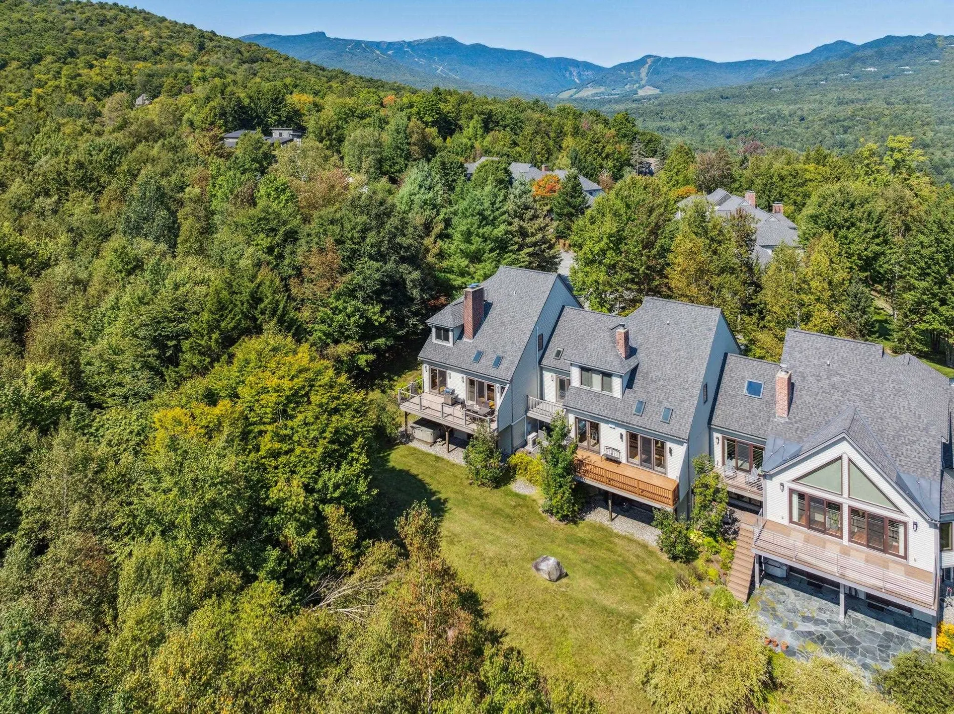 60 Mclane Road Stowe VT 05672