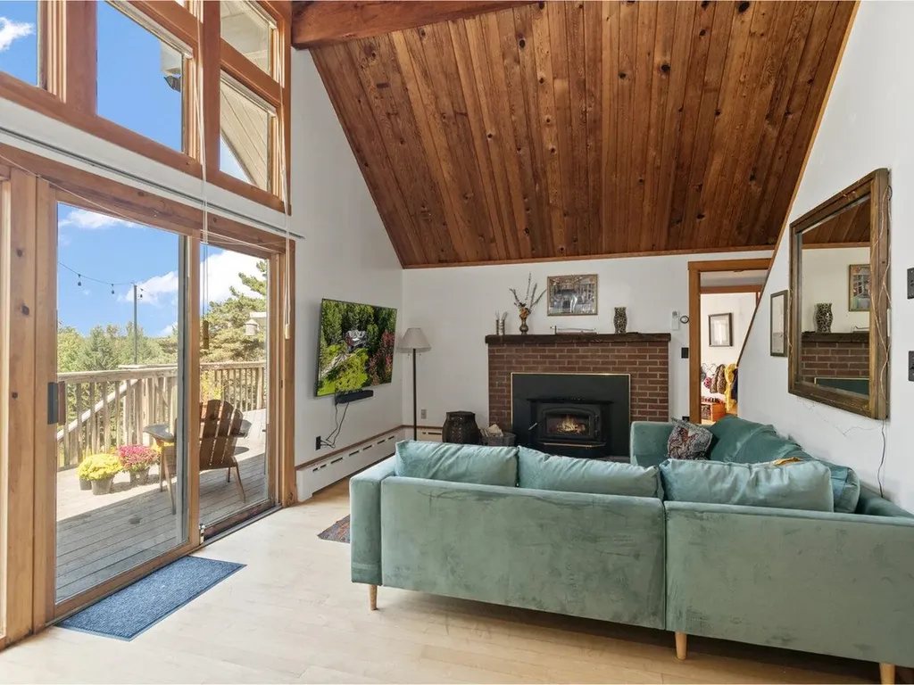3237 Ripton Road Lincoln VT 05443