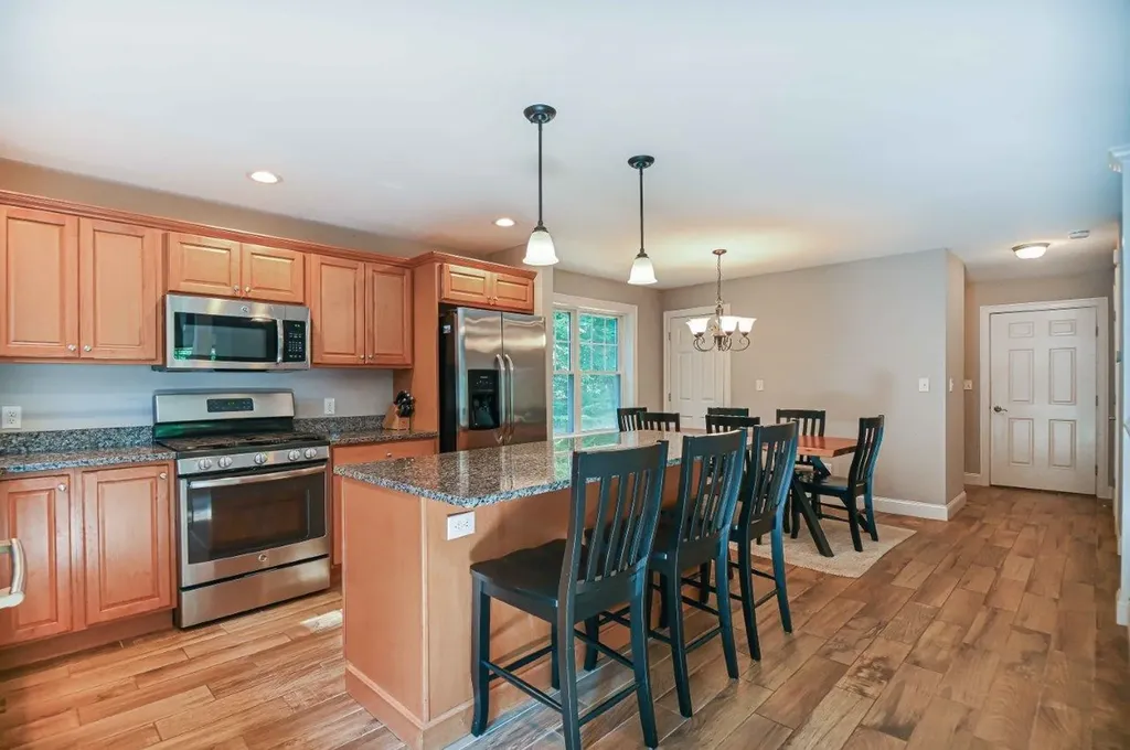 170 Clay Hill Road York ME 03909