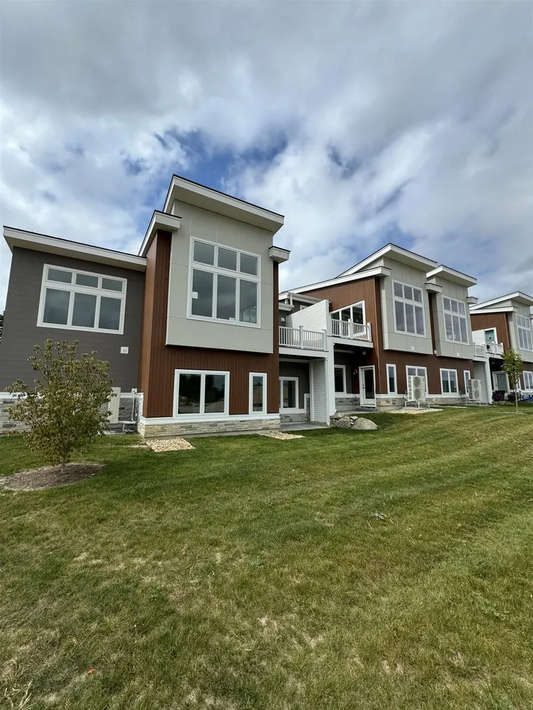 37 Vantage Point Drive Laconia NH 03246