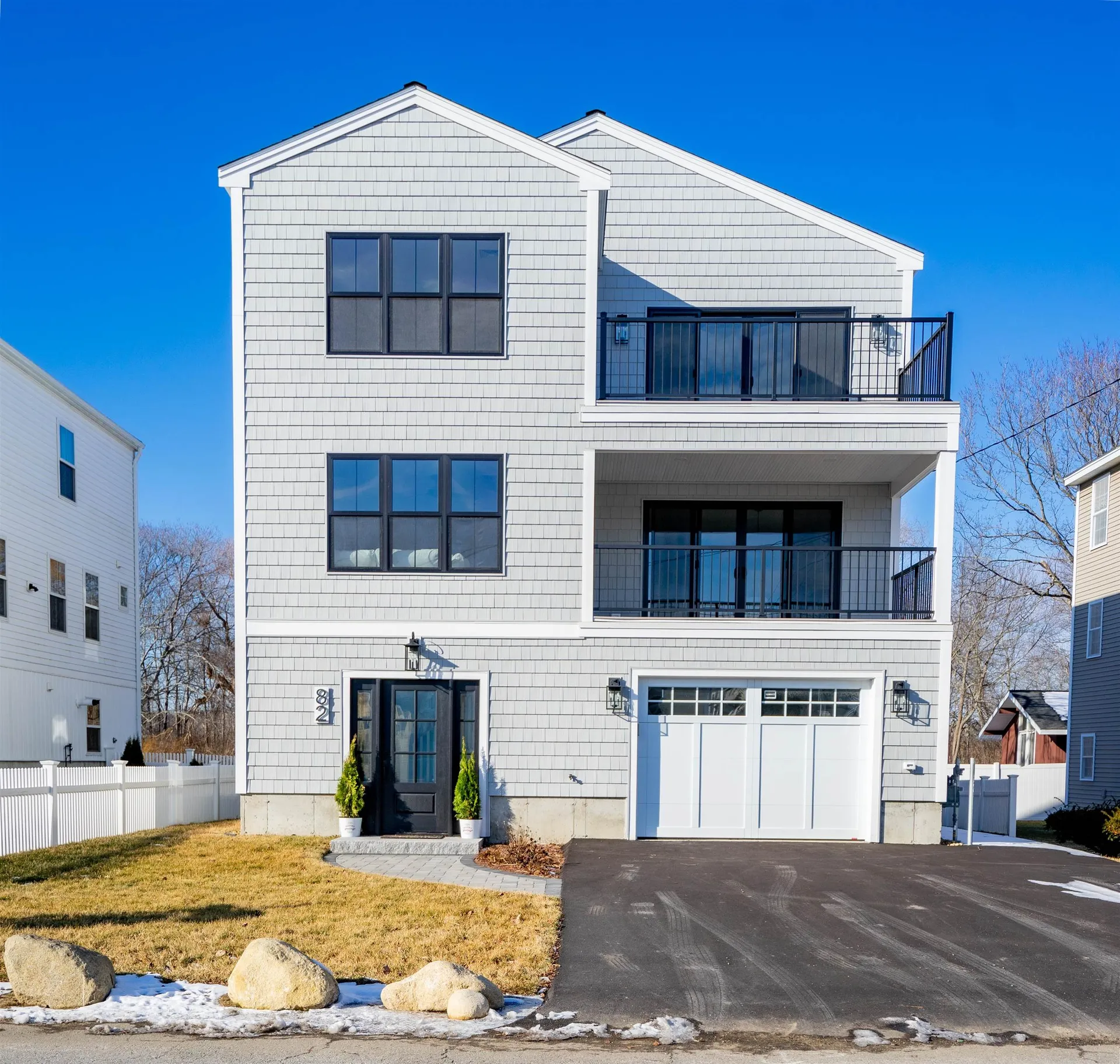 82 Kings Highway Hampton NH 03842