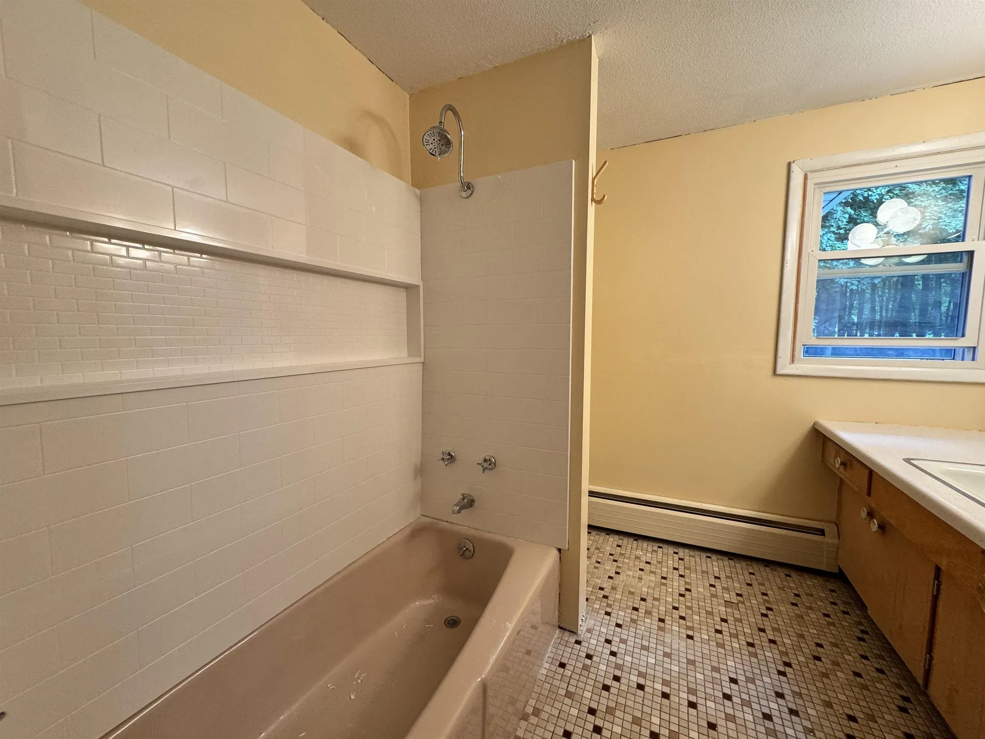 2 Whitcomb Lane Claremont NH 03743