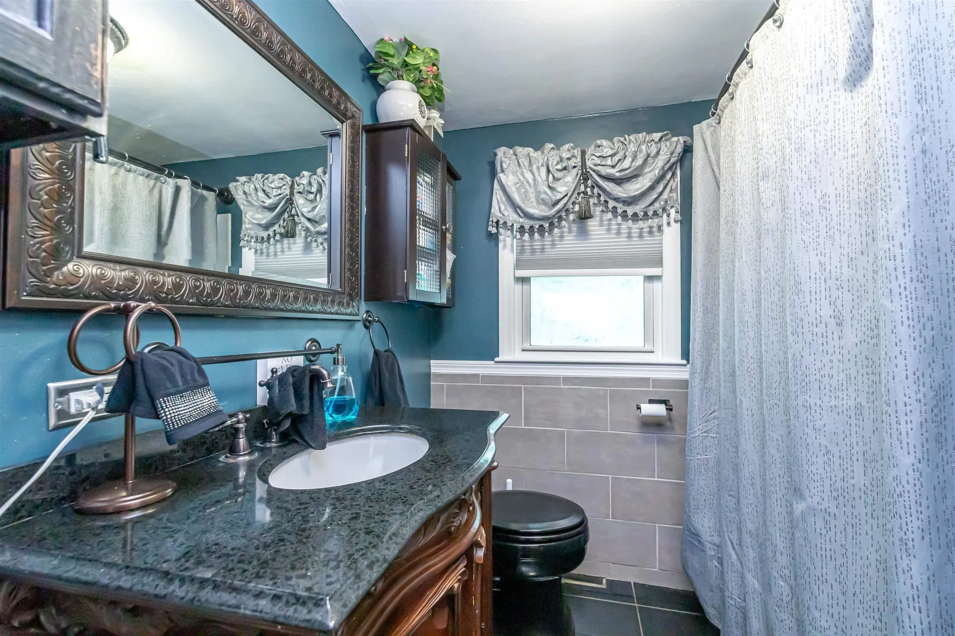 14 Coburn Avenue Pelham NH 03076