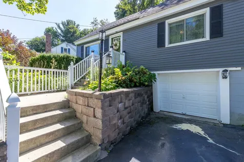 14 Coburn Avenue Pelham NH 03076