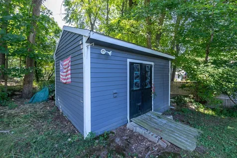 14 Coburn Avenue Pelham NH 03076