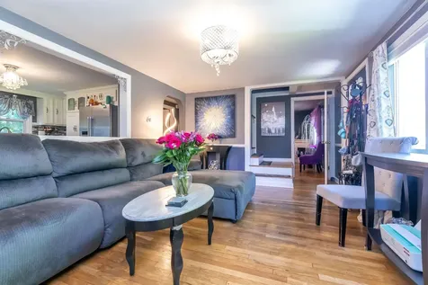 14 Coburn Avenue Pelham NH 03076